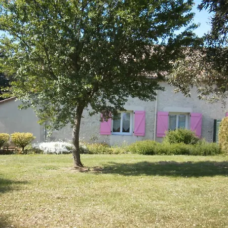 Les Tamaris Saint-Pierre-de-Buzet